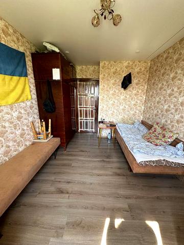Продам 1 комнатную комнату на ЦРБ. ЖК Осбб