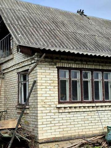 Продаж дачі в с. Промінь (Малий масив) – поруч з залізничною зупинкою.