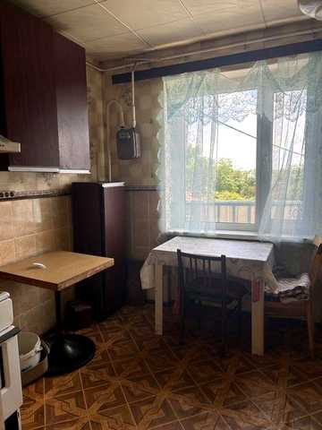 Продаж квартири у селищі Казанка
