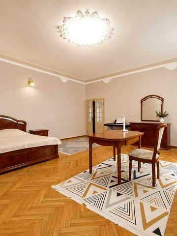 Продаж будинку в селі Жуківці