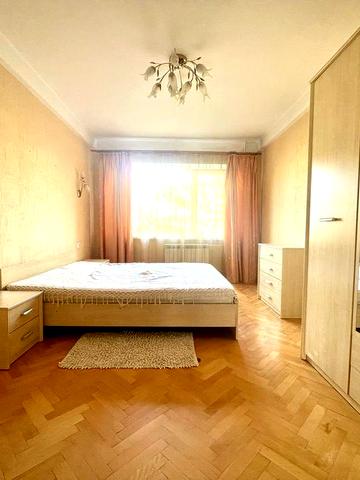 Продаж / Продам 2к квартиру біля метро Дарниця | Дарницький бульвар | парк Перемога | Дніпровський район