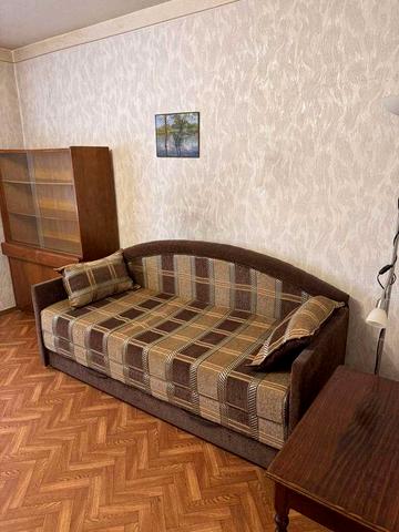 Сдам Світлу Двухкімнатну Квартиру вул.Братиславська, 15,м.Чернігівська