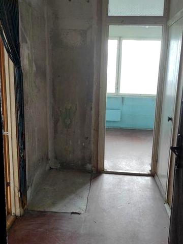 Продається 1к кв. від власника (Р.Рейгана 9)