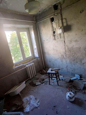 1 комнатка квартира під ремонт срочно