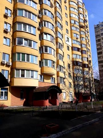Продаж 3 кімнатної  квартири, Дарниця, Миропільська 39