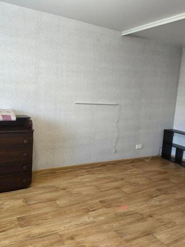 Здається однокімнатна квартира Комунар Парус