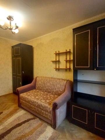 Метро Дарниця 2к з окремими кімнатами
