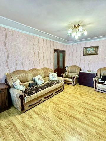 Продаж 3к квартири 61 кв.м  Заводське
