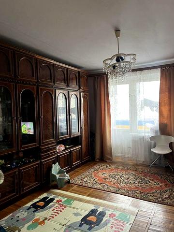 Продається 3-ох кімнатна квартира ,м.Долина (Власник)