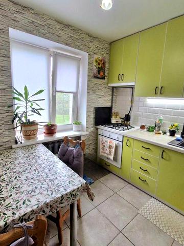 Продам 2к.квартиру 47м2  м.Київ,  вул. Стальського 20, Воскресенка