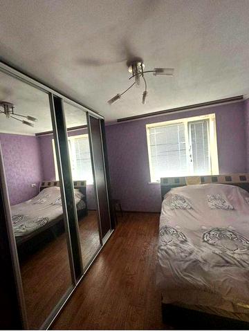 Продам 3-кімнатну квартиру