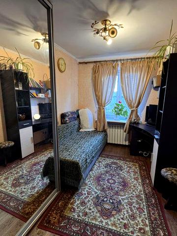 Предлагаю  две комнаты в комунне единица на Новикова