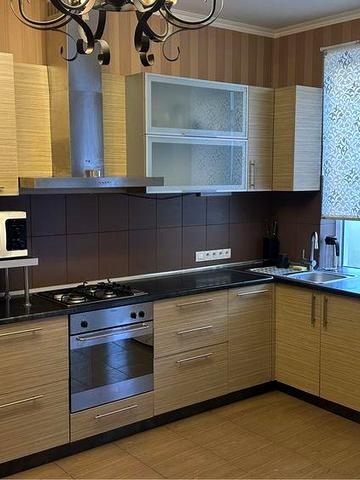 Небольшой Дом Черемушки Полтавская Длительно