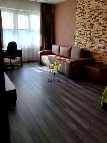 Продаж 1к квартири Градинська 7