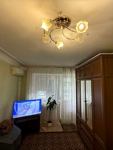 Продам 1к квартиру возле парка