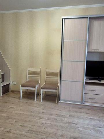 Довгострокова оренда 1к квартири