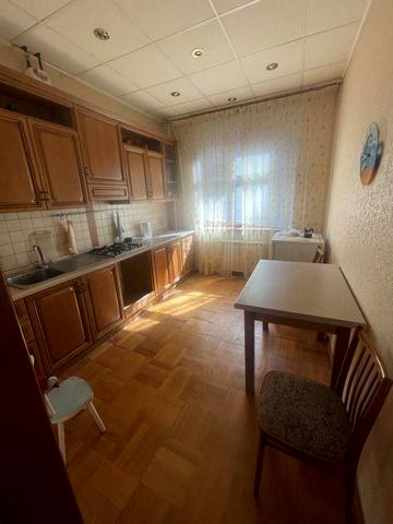 Продам 4 кімнатну квартиру з ремонтом. Від власника!!!
