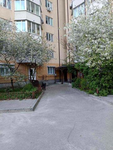 Продам 2-кімнатну квартиру в м.Вишневе вул. Л.Українки
