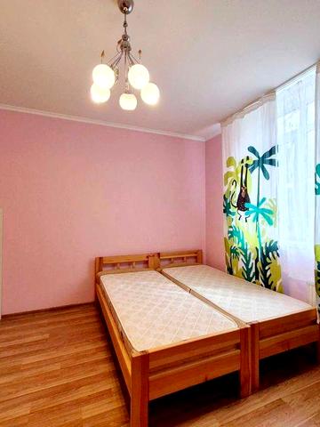 Оренда 2х .кімнатна Гетьмана 30 Б. Шулявка.Індустріальний міст.Охайна.