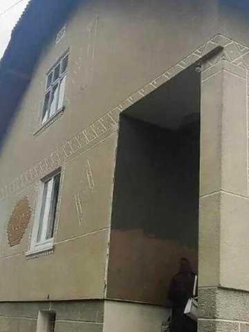 Продаж 3к Дім Лішнянська вулиця