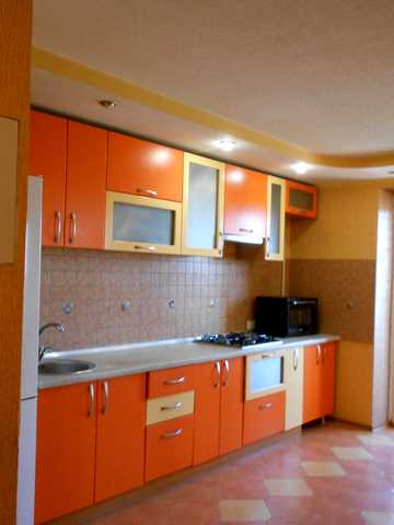 Автозаводська вул., 50