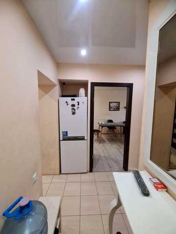 Продам 3х комнатную квартиру в центре. улица Водоправодная.