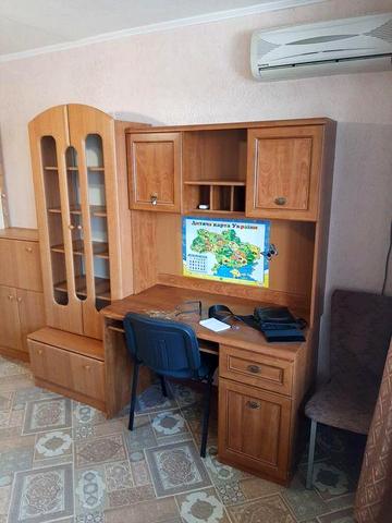 Сдам большую 1 комнатную квартиру , низ пр. О.Поля.