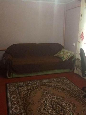 Продам 1 кімнатну квартиру в центрі міста Лохвиця