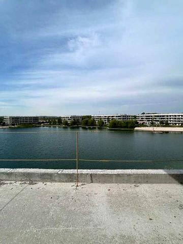 3-кімнатна з чудовим видом на водойму в заміському комплексі. ЖК Park Lake City