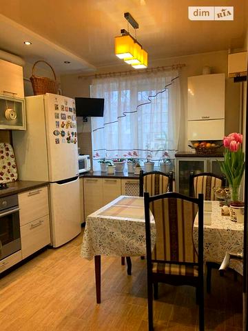 Продаж 3к Квартира Калинова вулиця