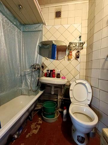 100% Актуально.Продам 1 к.кв. возле метро Спортивная