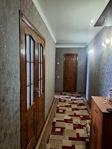 Продам 3 кімнатну квартиру в районі ЦРЛ