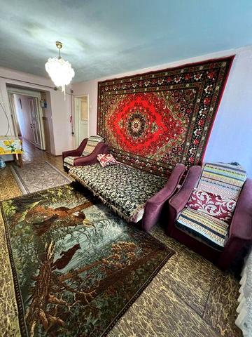 Оренда 2к.квартири пр.Металургів (біля квіткового годинника)