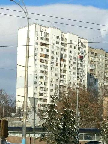 Продам квартиру біля метро Голосіївська, проспект Голосіївський, 74А, Власник!