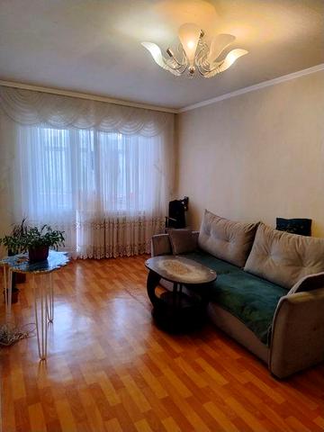 Продається 3 кімнатна квартира Таращанський мв