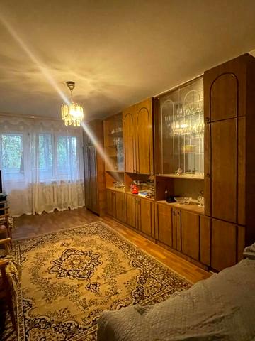 Олексія Вадатурського вул. (Маршала Малиновського), 35