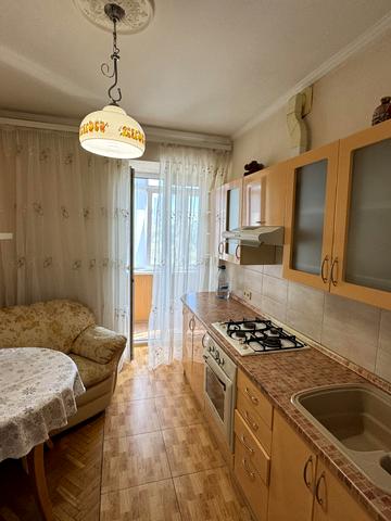 Гоголівська вул., 36-40