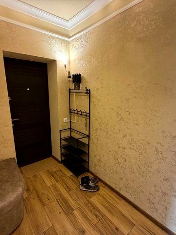 Продаж 2-кімнатної квартири 62 м2 с. Зимна Вода ЖК Сонячний край  з ремонтом, меблі, техніка ЖК Сонячний край