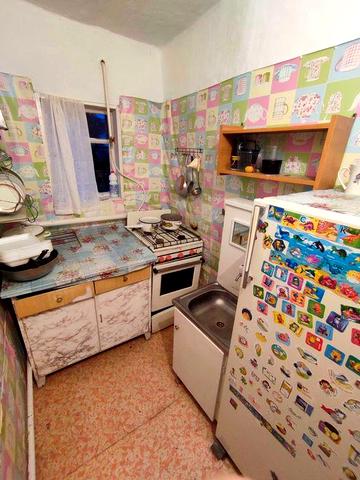 Здається невеликий 2- кімнатний будинок по вулиці Чумацька в р-ні Бучми, читайте опис