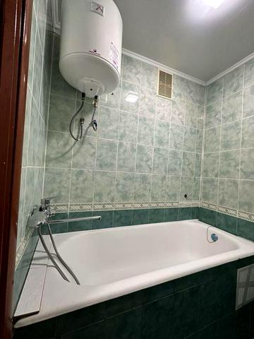 Продам 3кімнатну м.Черняхів
