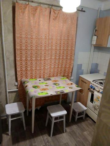 Собственник. Сдам свою 1 ком. кв. 4/5 эт. Космос.