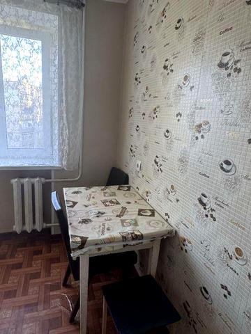 Сдам 2 комн. Космос.