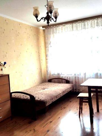 Сергія Амброса вул., 1