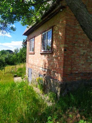 Продам дачний будинок