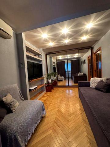 Продаж 1к квартири по вул Симиренка 28, Святошинський район