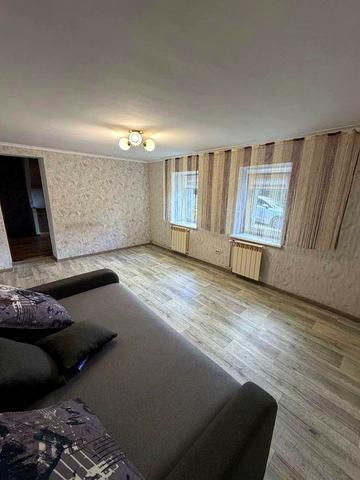 Продаж половини будинку з окремим двором, р-н Катранівка