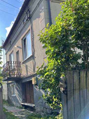 Продам Будинок місто Збараж біля озера 10 соток Набережна Центр міста поруч