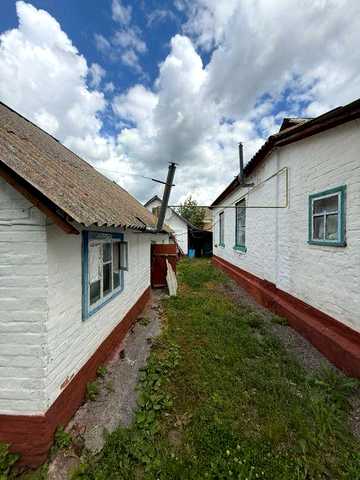 Будинок село Розумниця