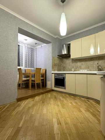 Продаж 3-х кімнатної квартири
