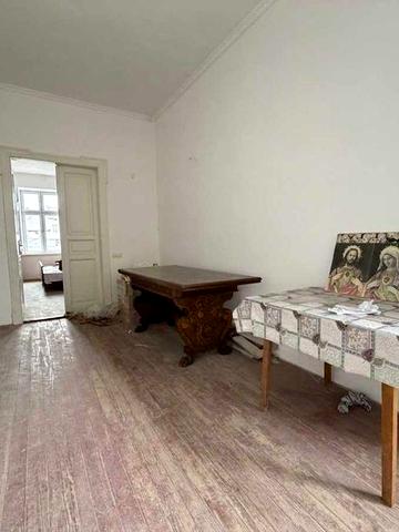 Продаж 2х кімнатної квартири в центрі міста Стрия